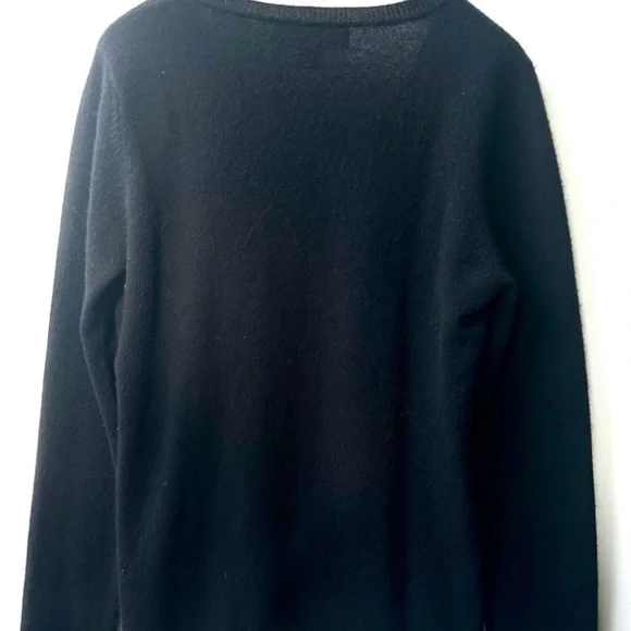 Ply Cashmere 100% Cashmere Black V-necklace sweater, size L - Picture 2 of 6
